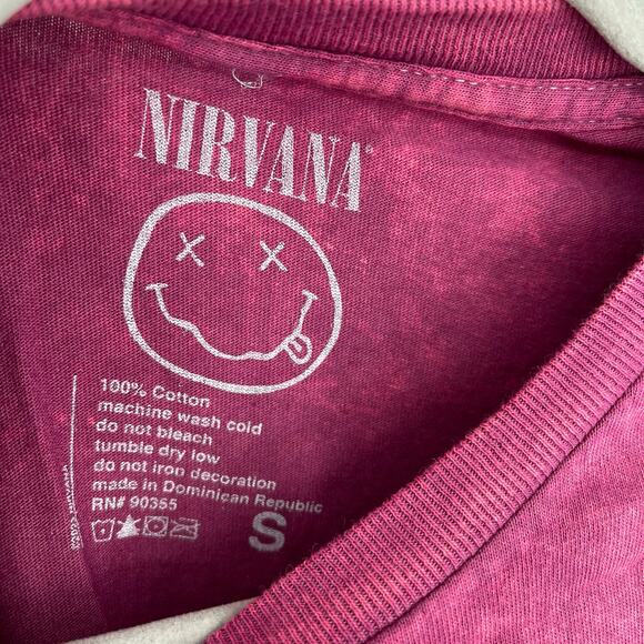 Officially Licensed Nirvana Nevermind Smiley Grunge Tee Magenta Acid Wash Small - Picture 4 of 7